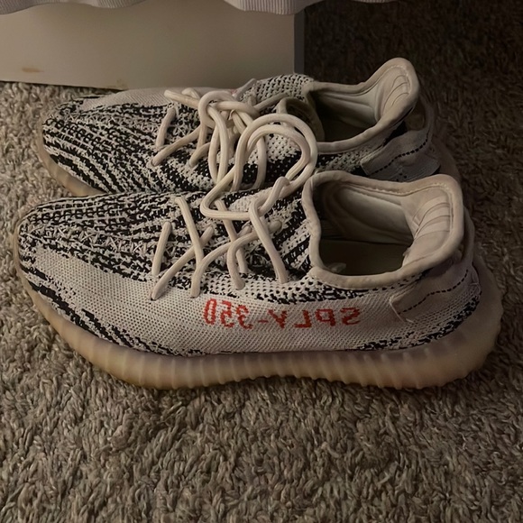 zebra yeezy 350